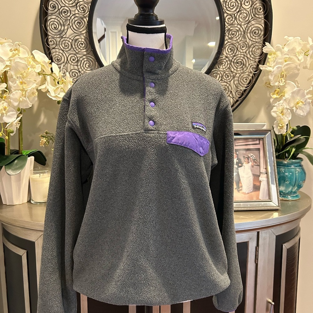 Patagonia Gray Fleece Pullover with Purple Accents